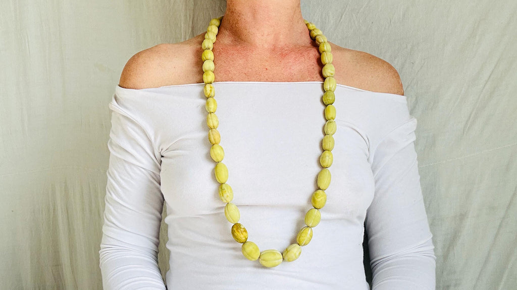 Long Vintage Yellow Calcite Necklace. Beautiful Melon Shaped Beads. Handmade Beads.