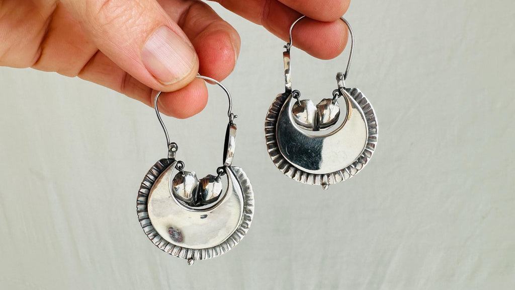 Vintage Oaxacan Media Luna Earrings. Sterling Silver. Mexico. Frida Kahlo. 4058