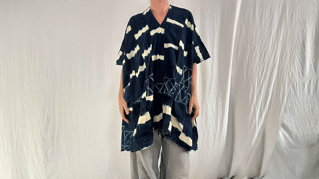 Vintage Indigo Blouse. African. Mali. Shibori