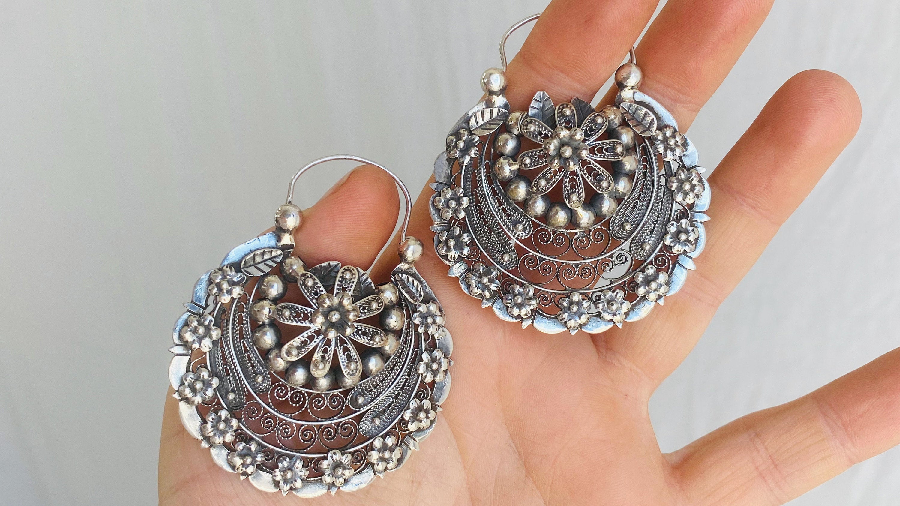 Mexican Hoop Earrings, Sterling Silver, arracadas de Plata jerezanas, canasta , Plata de Mexico 925, Vintage Style Jewelry, Sterling Silver